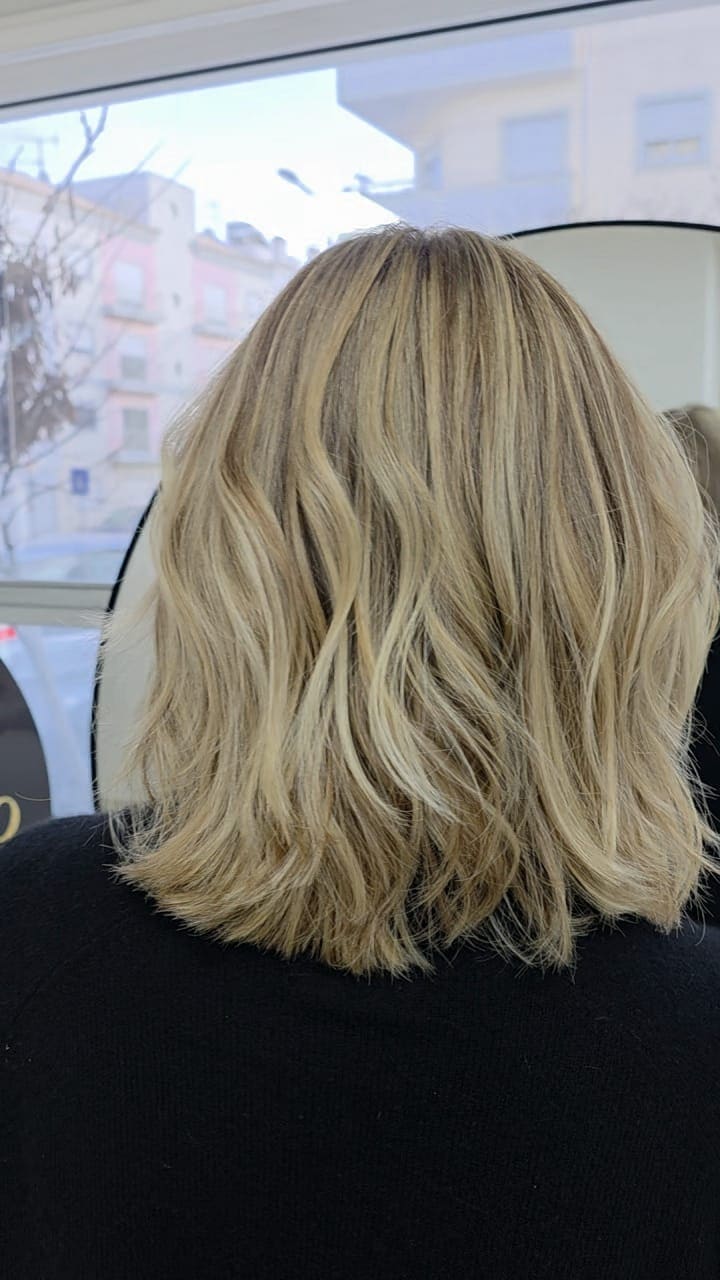 Depois — resultado de extensões Butterfly Weft na L'EssenzaRosa, Almancil
